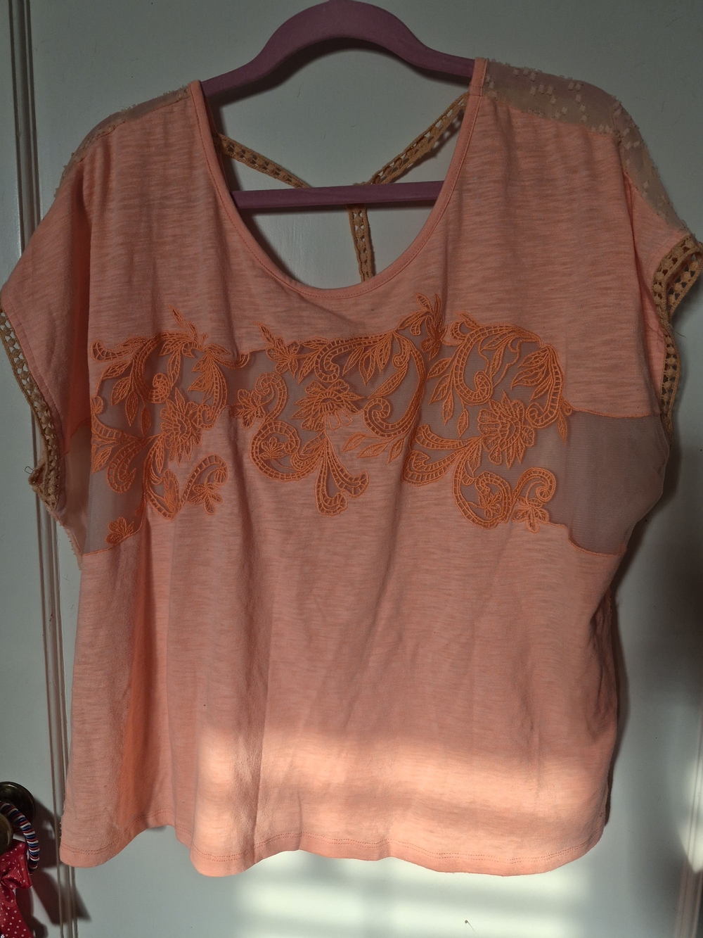 Miss Me Women’s Peach Floral Lace Accent Top